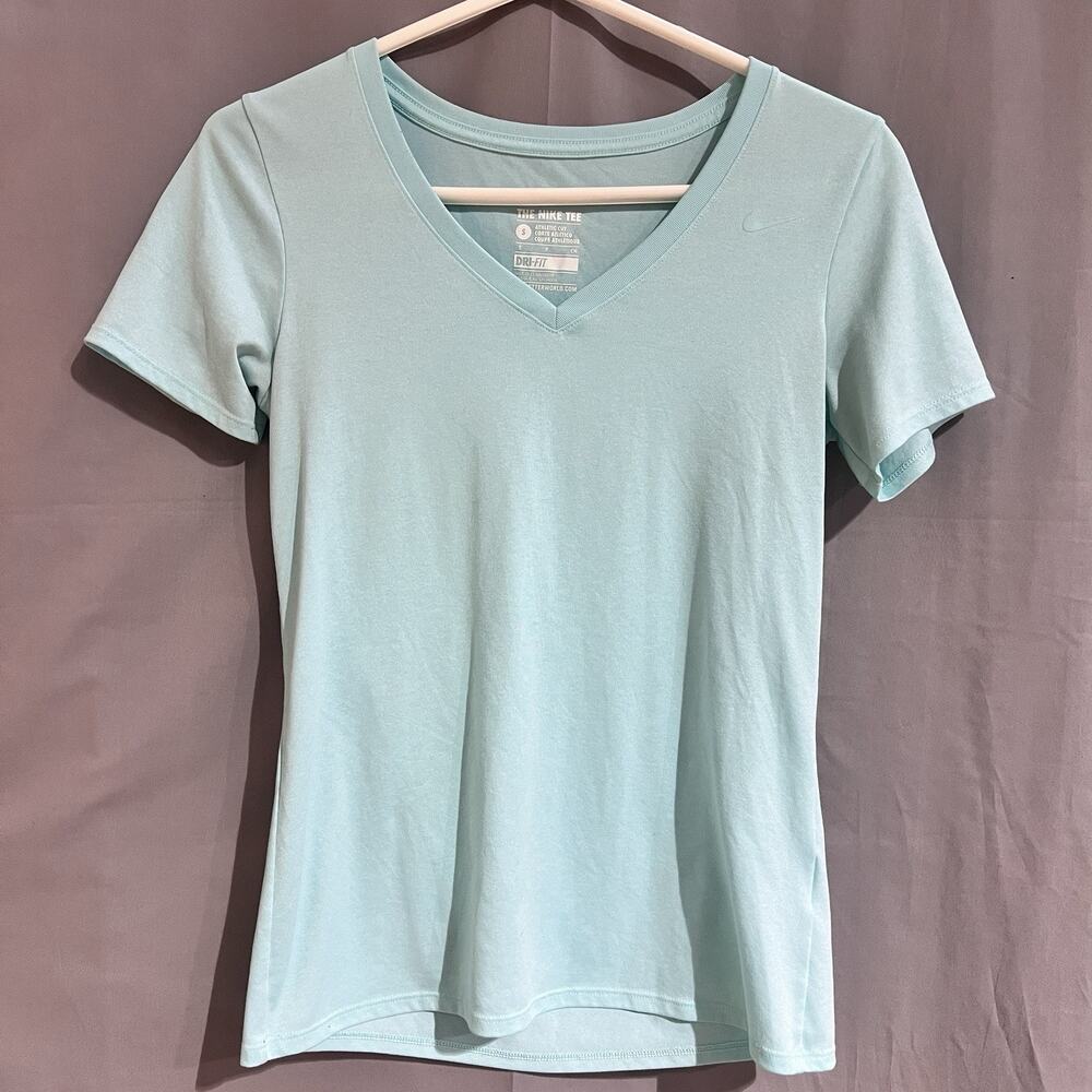 light blue Nike Dri-FIT V-neck running tee Size S Sports Casual TG2069